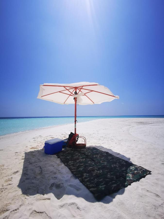 Mirian Sky Hotell Gaafaru Exteriör bild